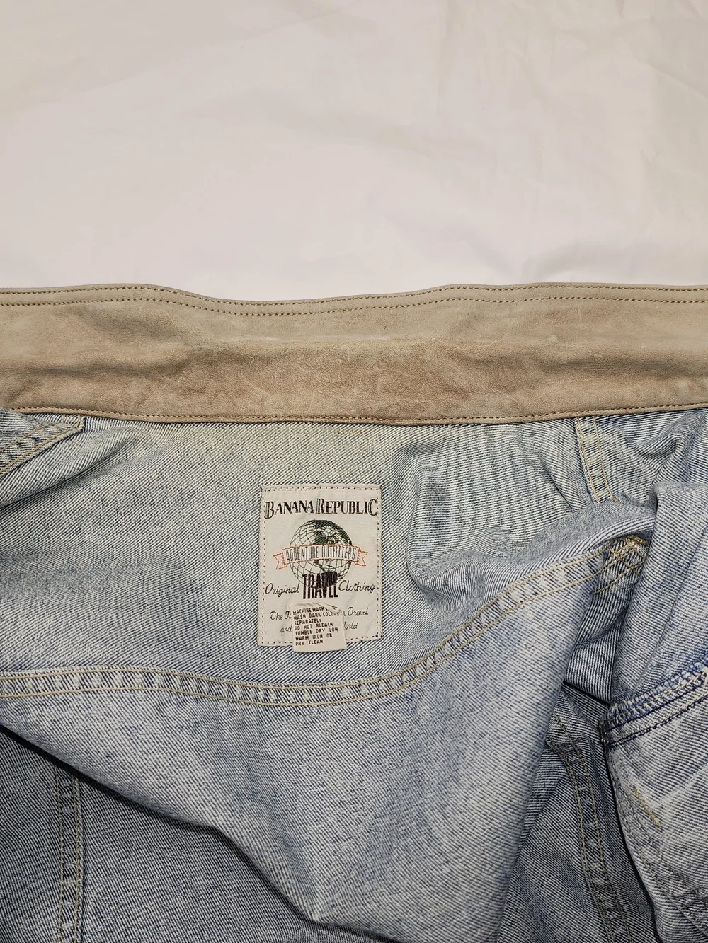 VTG BANANA REPUBLIC Men's Acid- Wash Denim Trucker Jacket Size Large
